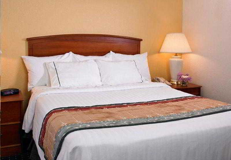 Towneplace Suites By Marriott Findlay Ngoại thất bức ảnh